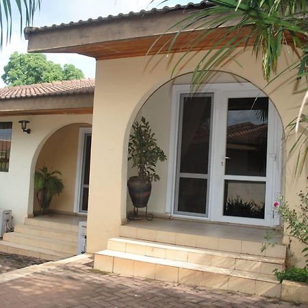 Hotel Georgia Accra Esterno foto