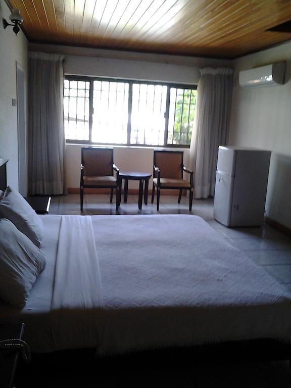 Hotel Georgia Accra Esterno foto