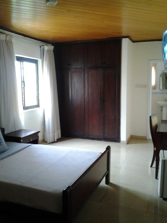 Hotel Georgia Accra Esterno foto