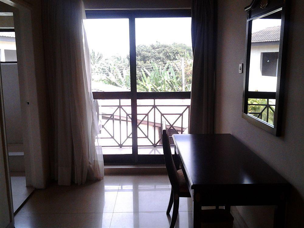 Hotel Georgia Accra Esterno foto